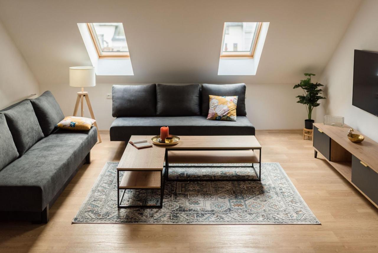 Ayni Apartman Semily Zewnętrze zdjęcie